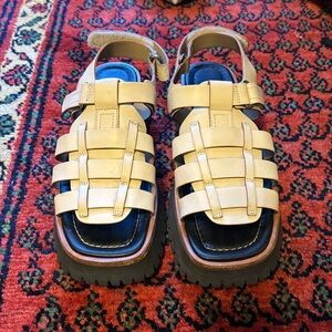 LABUCQ PLATFORM SANDALS (EU 39/US 9)